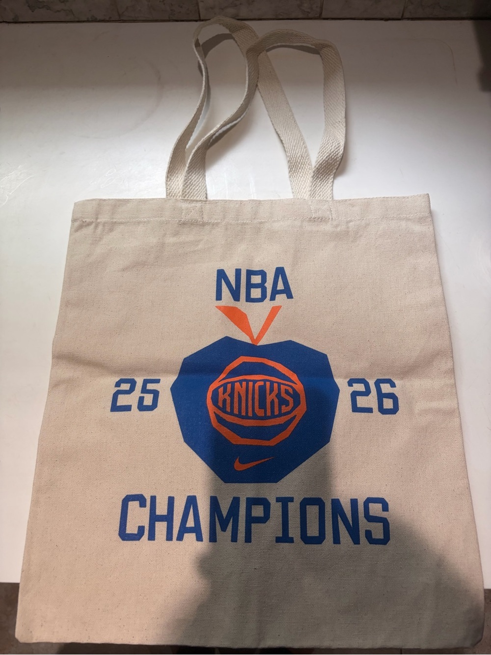 New York Knicks 2026 Championship Nike exclusive tote bag…….